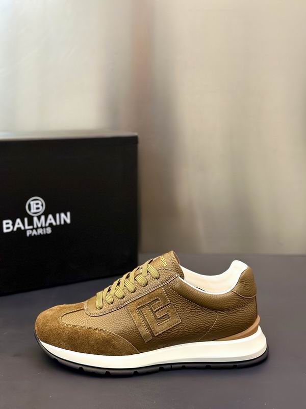 Luxury Beige Classic Sneakers