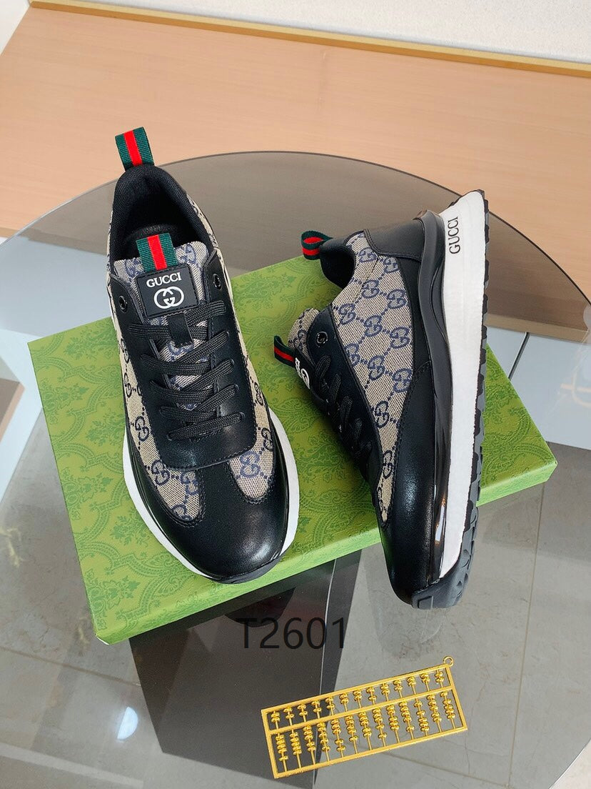 Luxury GG Black Runner Sneakers