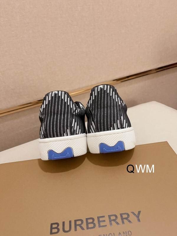 Minimal Luxury Casual Sneakers