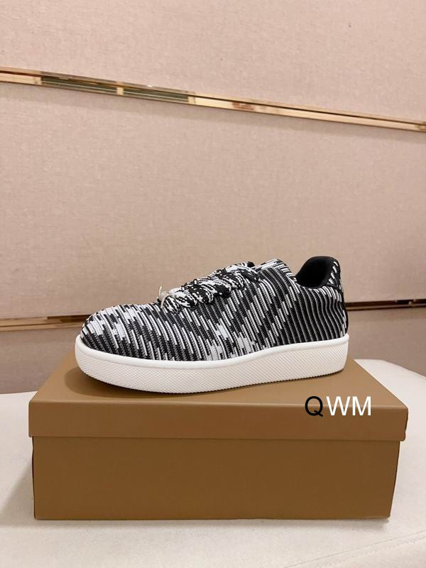 Minimal Luxury Casual Sneakers